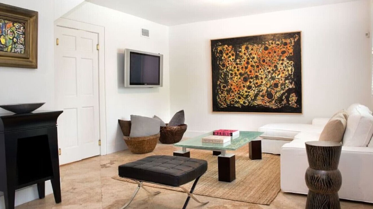 Photo of Livingroom in Sailboat Bend