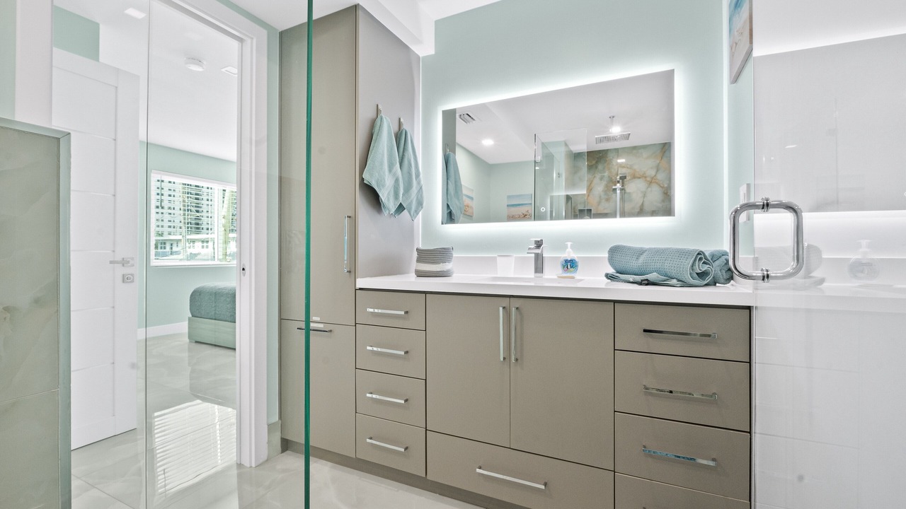 Photo of Bathroom in Hollywood South Central Beach