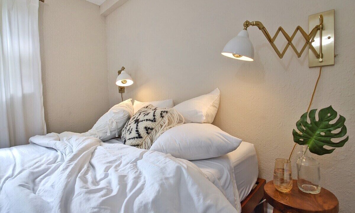 Photo of Bedroom in River Oaks