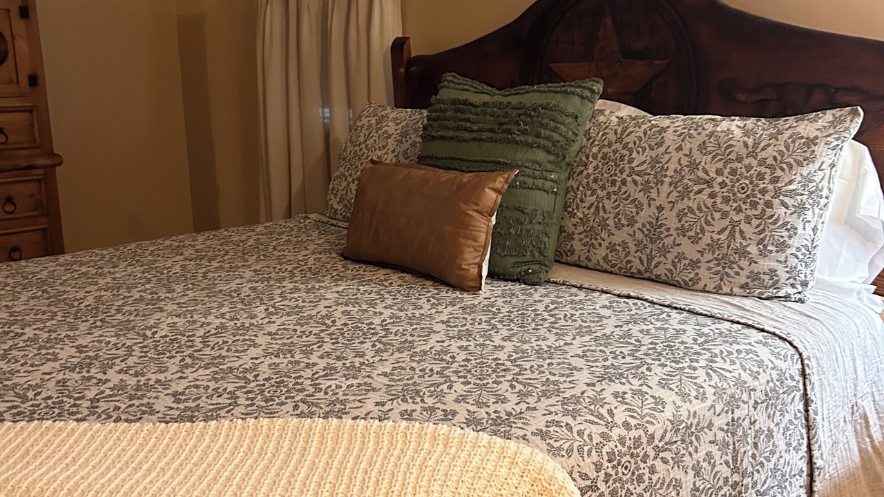 Photo of Bedroom in Morrilton