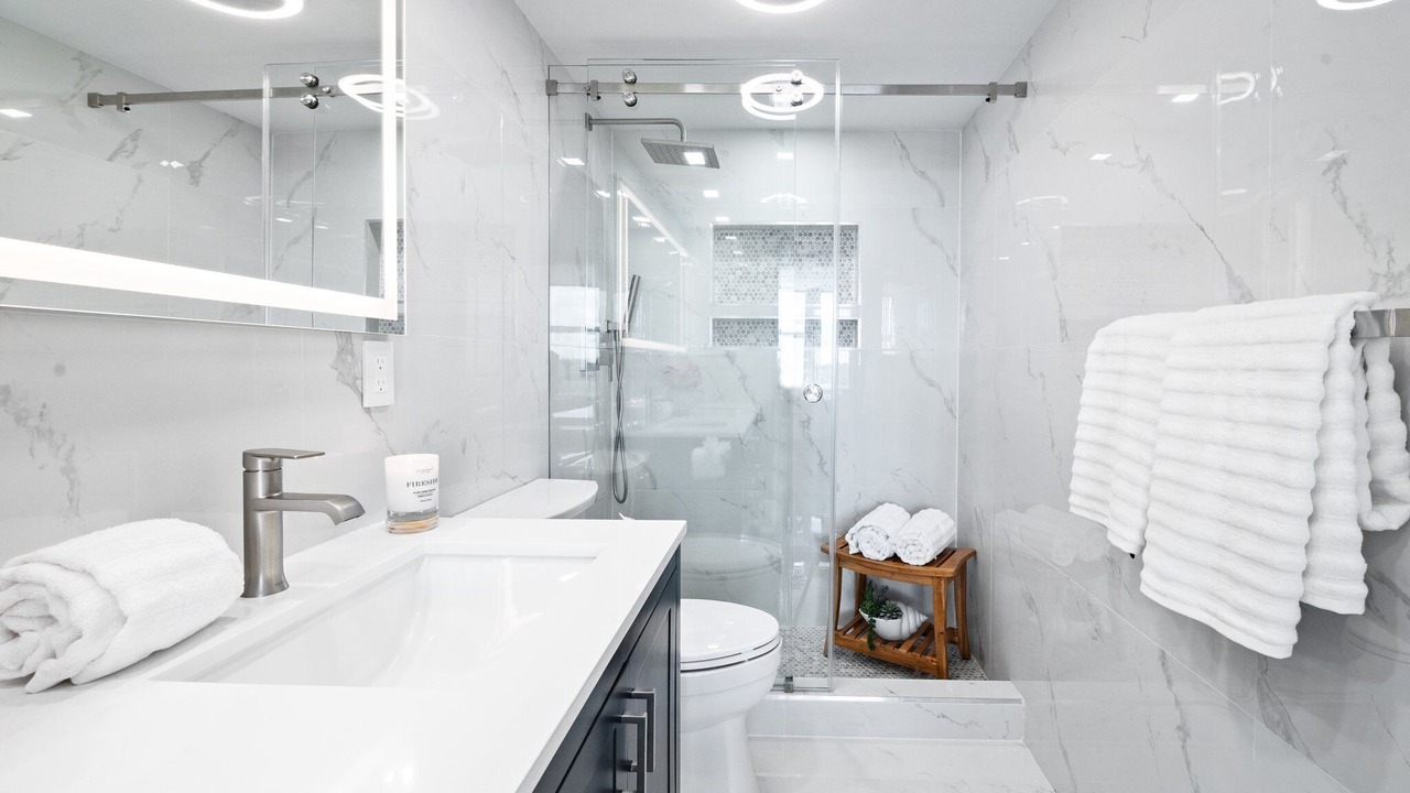 Photo of Bathroom in Galt Mile