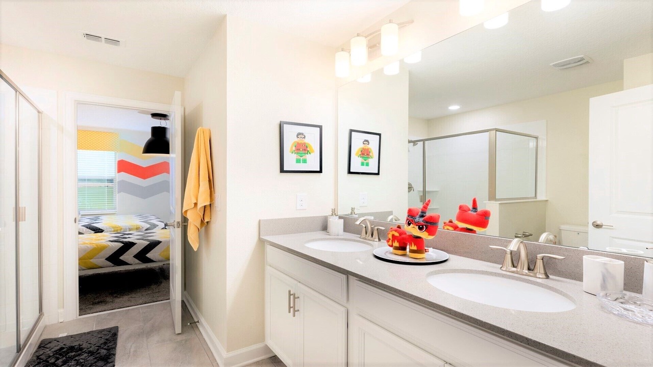 Photo of Bathroom in Four Corners