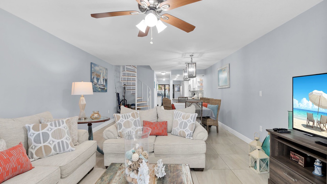 Photo of Livingroom in Islamorada