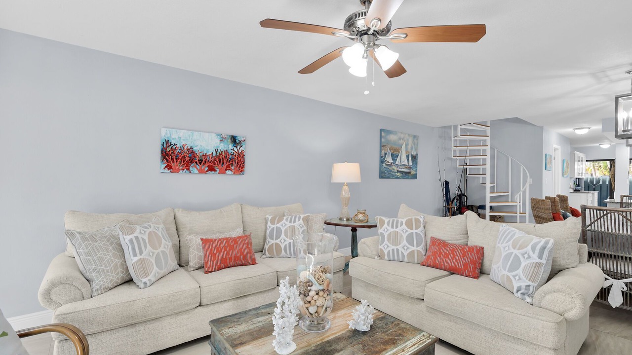 Photo of Livingroom in Islamorada