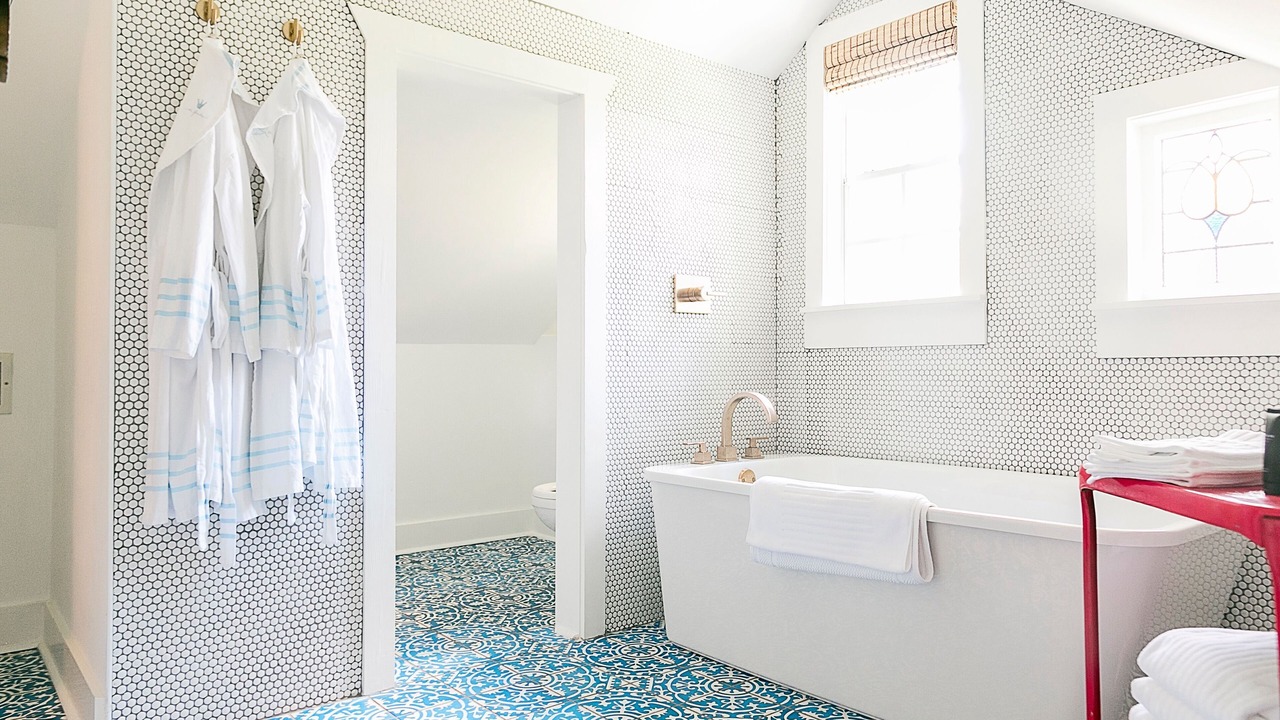 Photo of Bathroom in Round Top