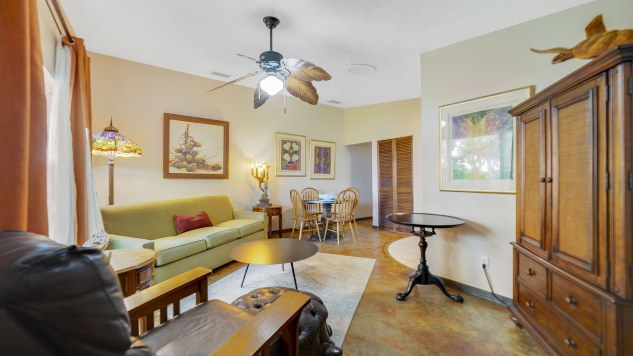 Photo of Livingroom in Cocoa Beach