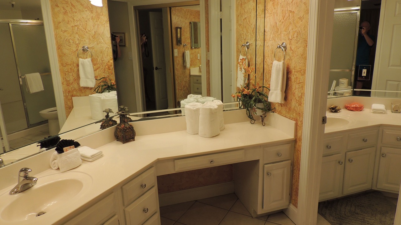 Photo of Bathroom in Holiday Isle