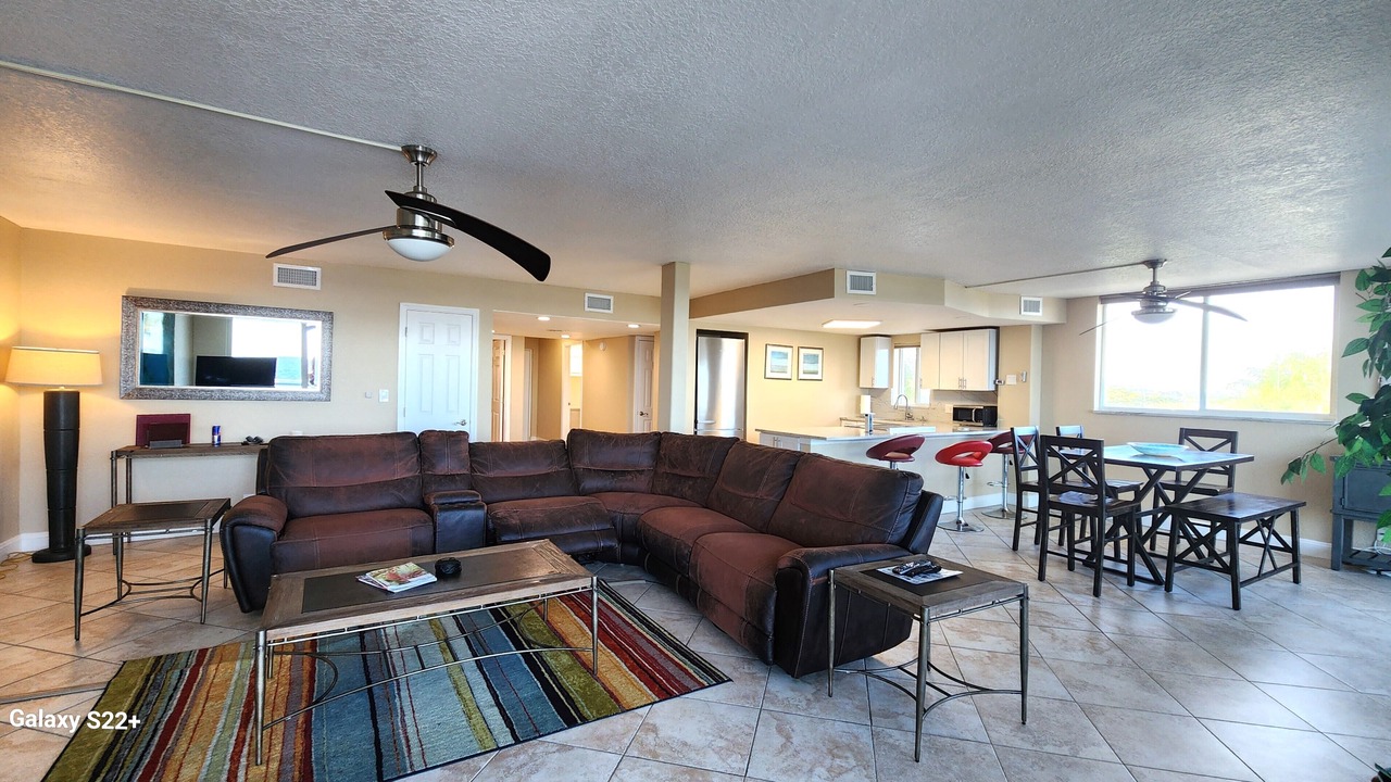 Photo of Livingroom in Deerfield Beach