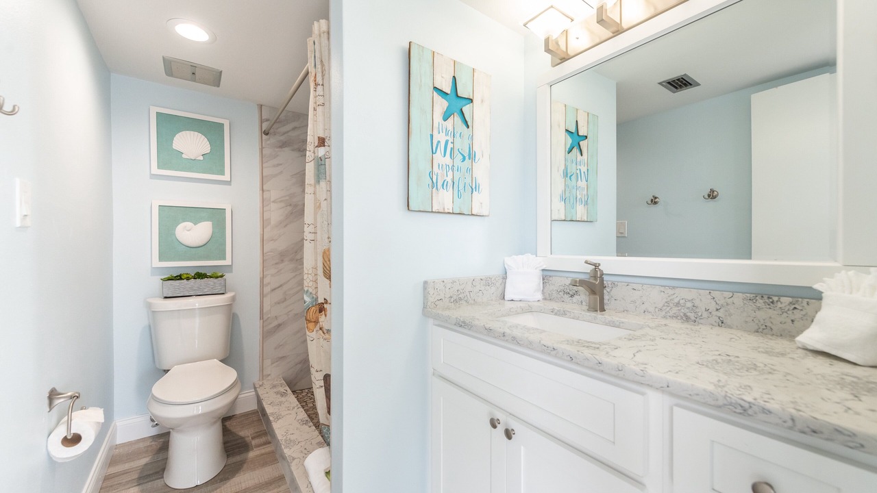 Photo of Bathroom in Avon By The Sea