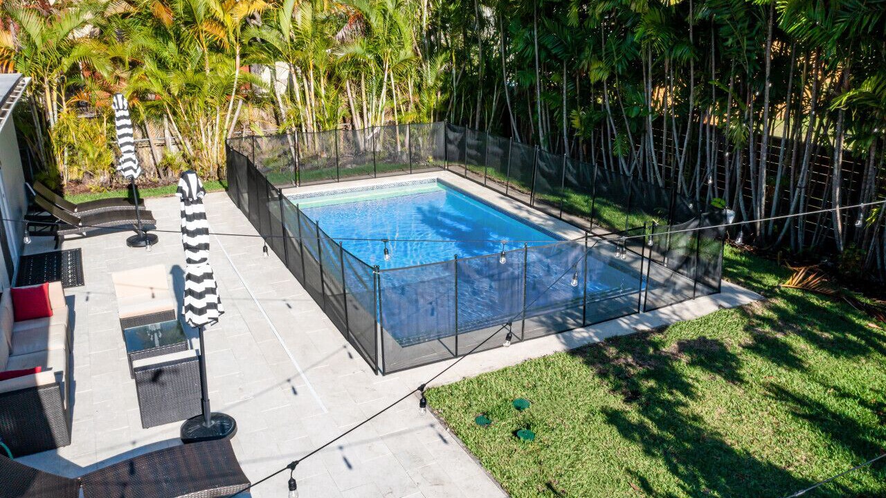 Photo of Outdoor in Hallandale Beach