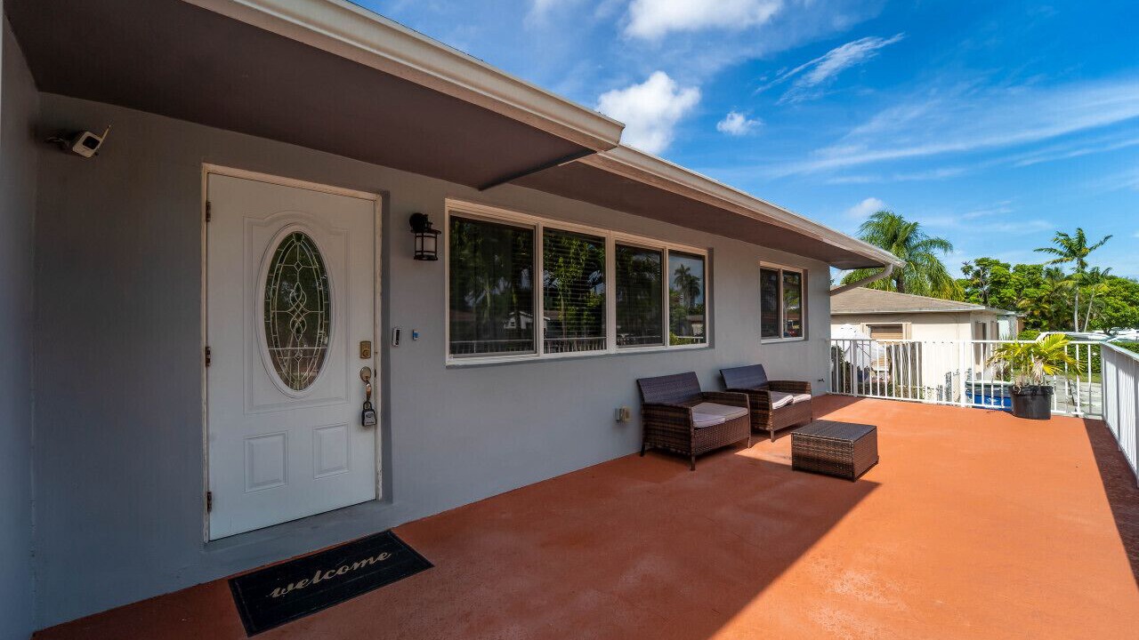 Photo of Outdoor in Hallandale Beach