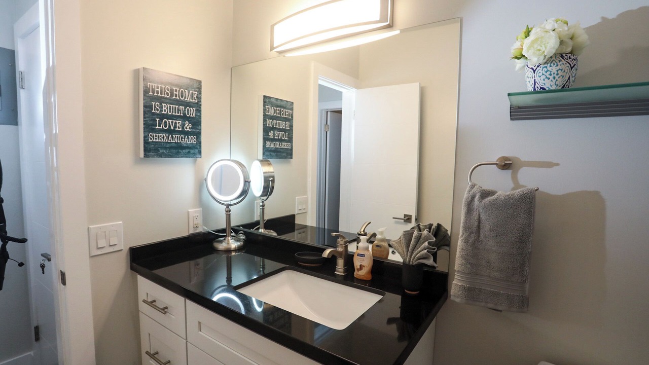 Photo of Bathroom in Royal Poinciana