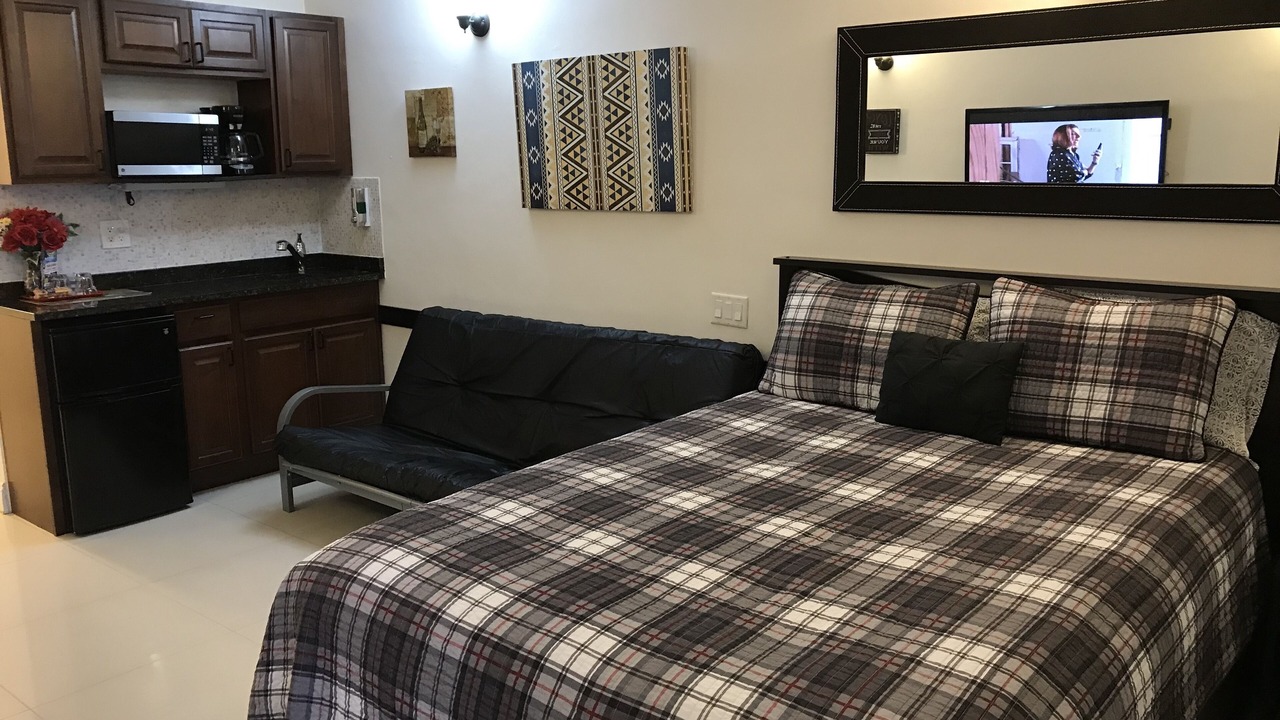 Photo of Bedroom in Galt Mile