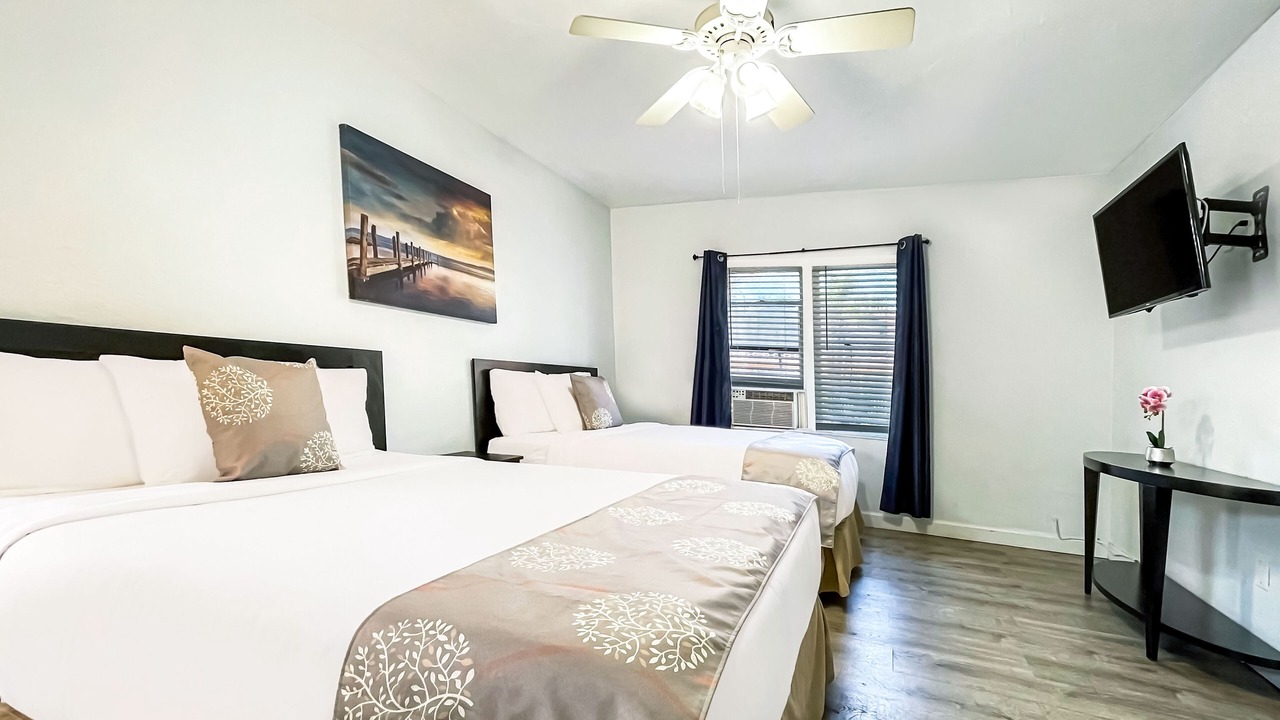 Photo of Bedroom in Hollywood