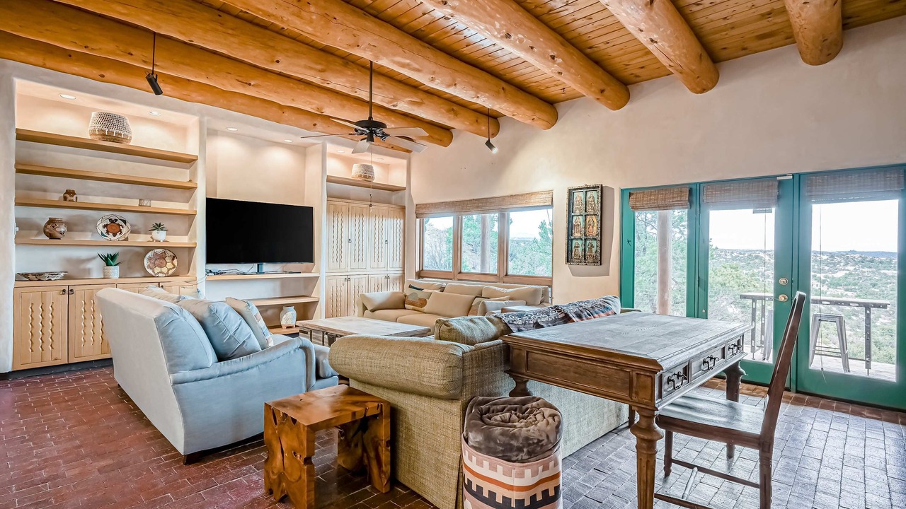 Photo of Livingroom in Santa Fe