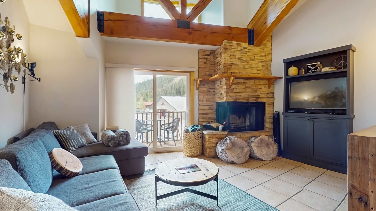 Photo of Livingroom in Red River