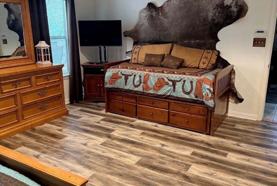 Photo of Bedroom in Pottsboro