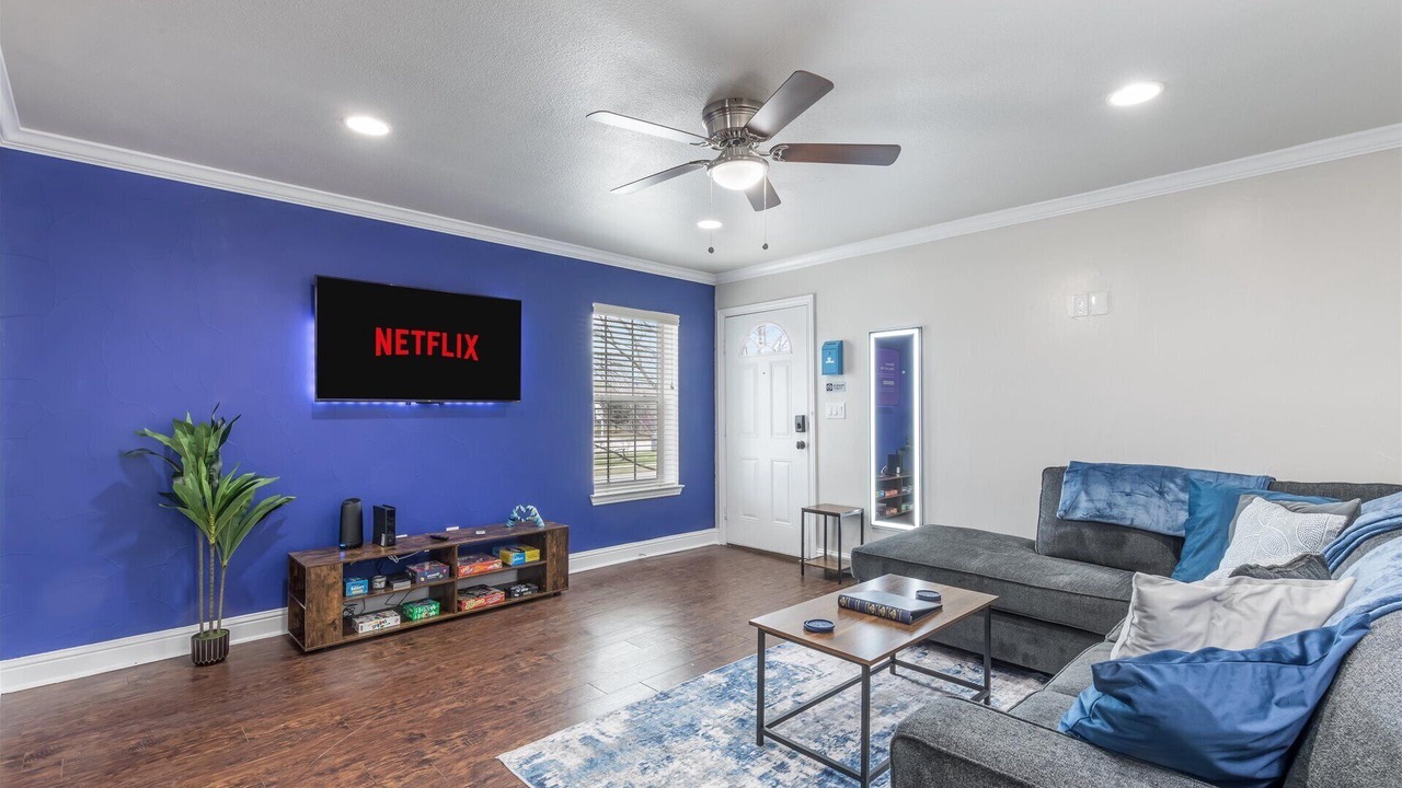 Photo of Livingroom in Arlington