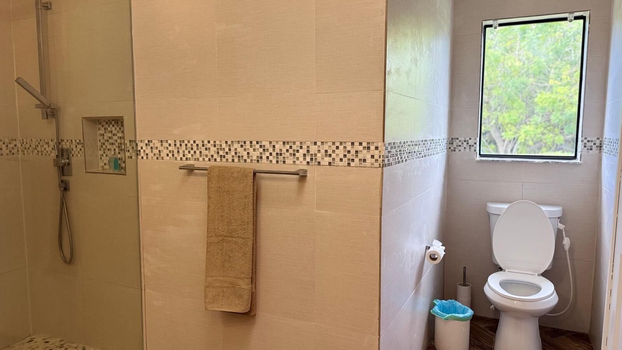 Photo of Bathroom in Southwest Ranches