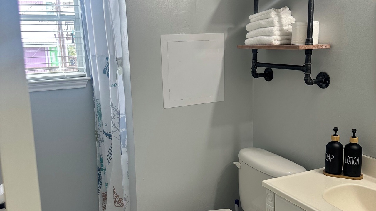 Photo of Bathroom in Port O Connor