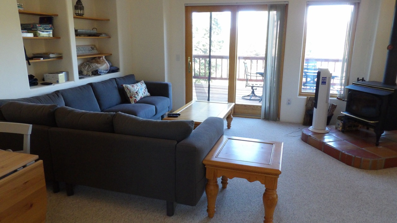 Photo of Livingroom in Weston
