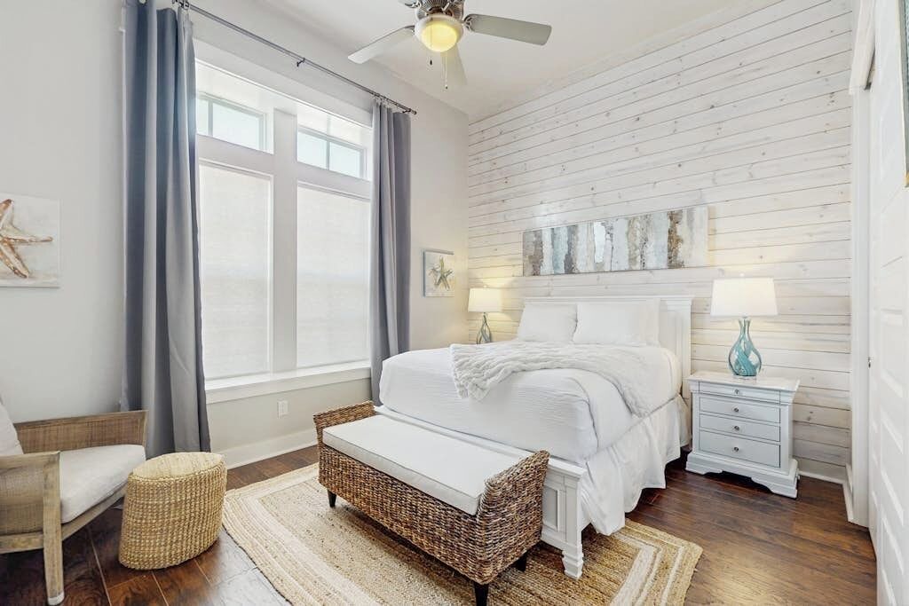 Photo of Bedroom in Rockport