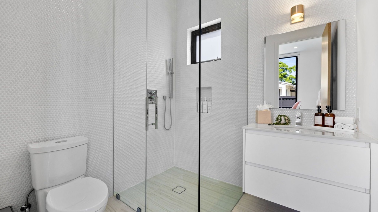 Photo of Bathroom in Ludlam