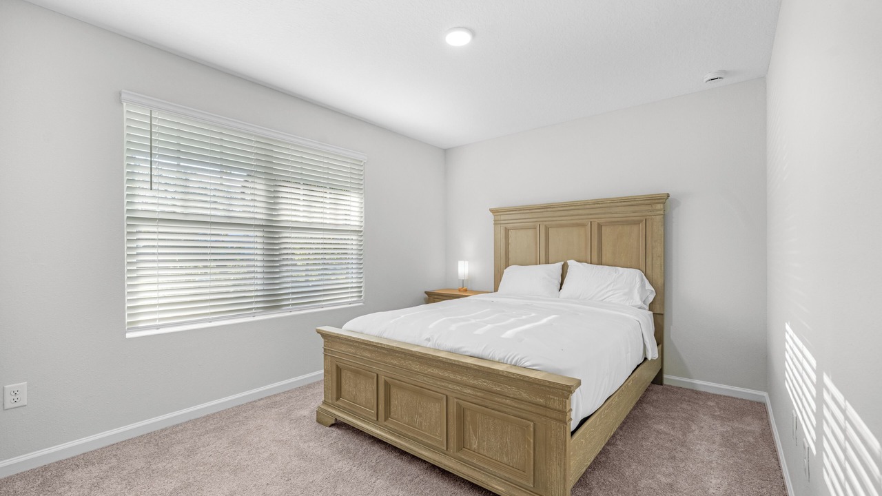 Photo of Bedroom in Atlantic Highlands
