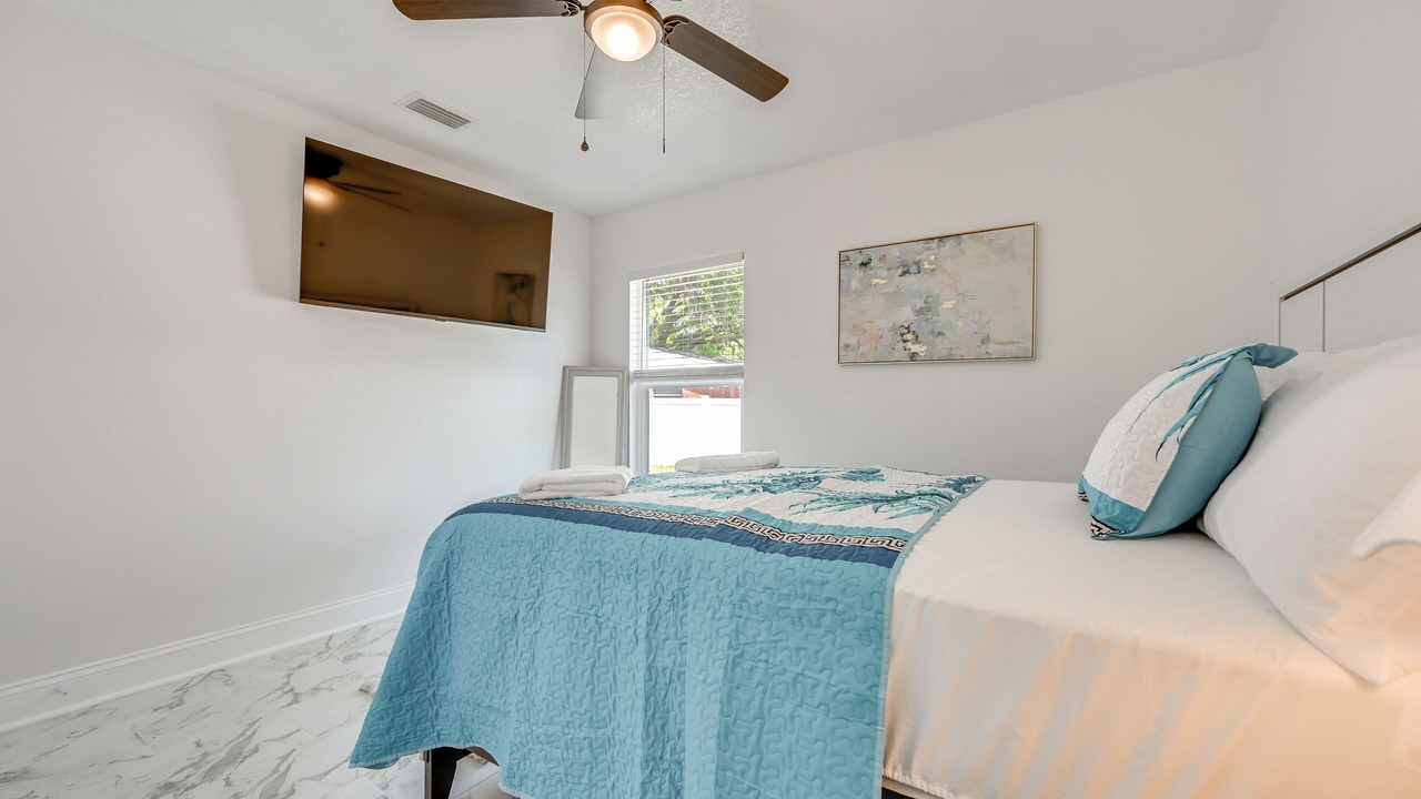 Photo of Bedroom in Lake Magdalene