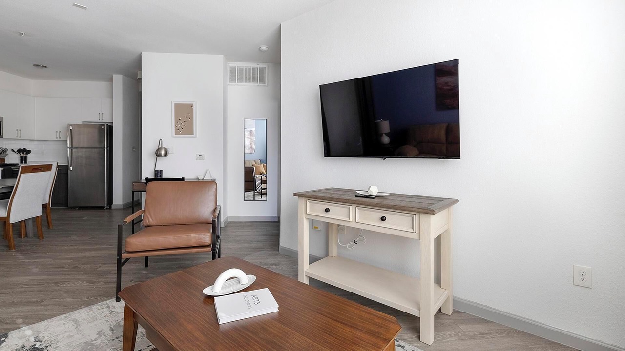 Photo of Livingroom in Central Arlington
