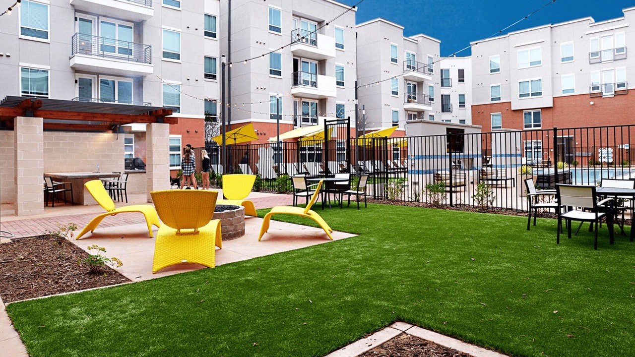 Photo of Outdoor in Central Arlington