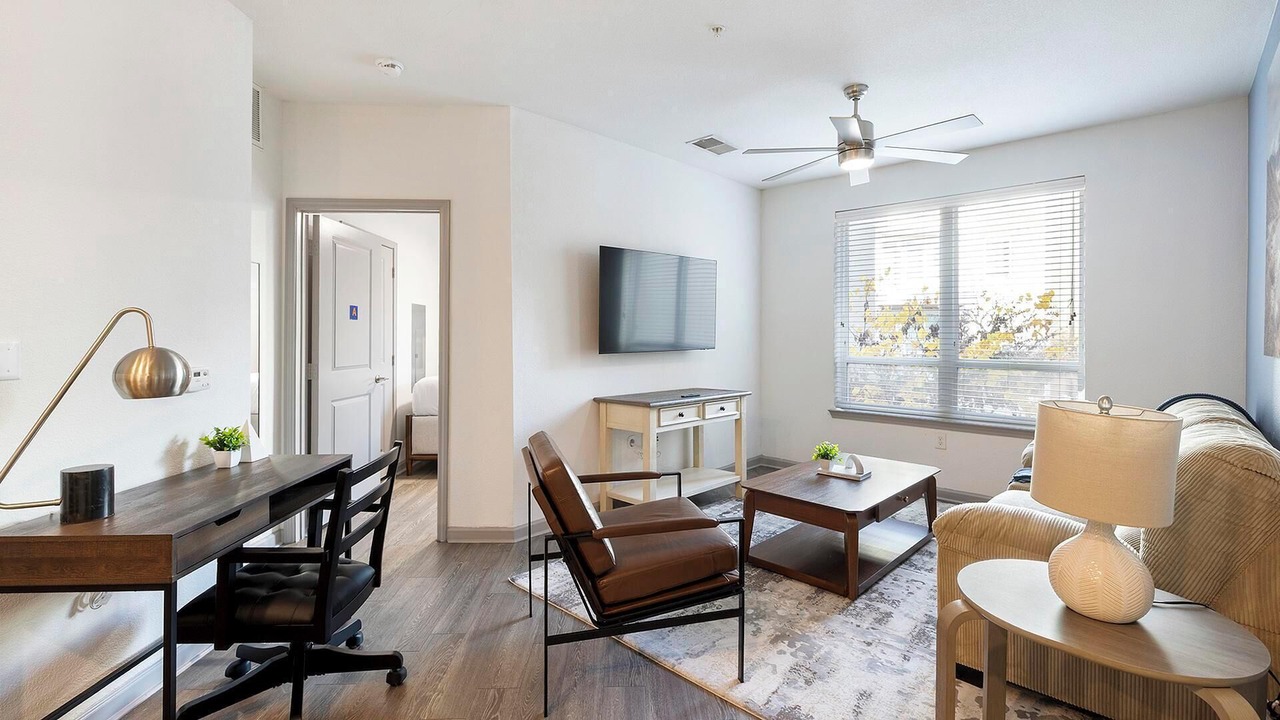 Photo of Livingroom in Central Arlington