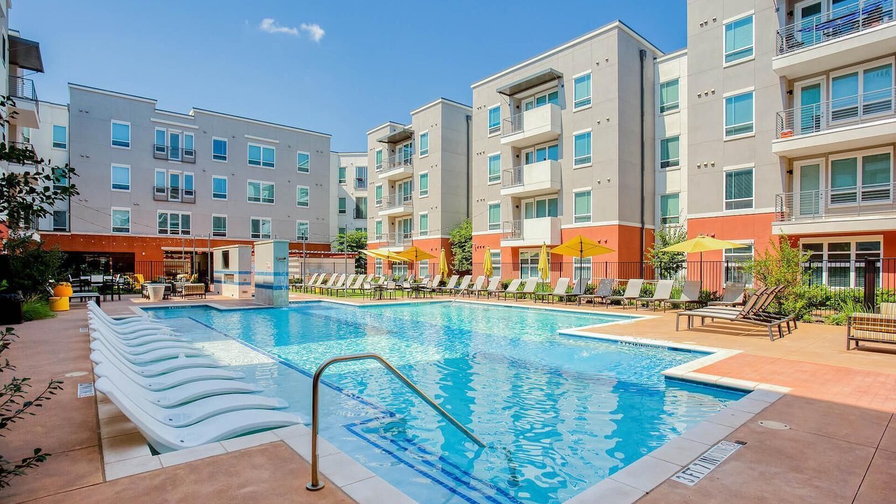 Photo of Outdoor in Central Arlington