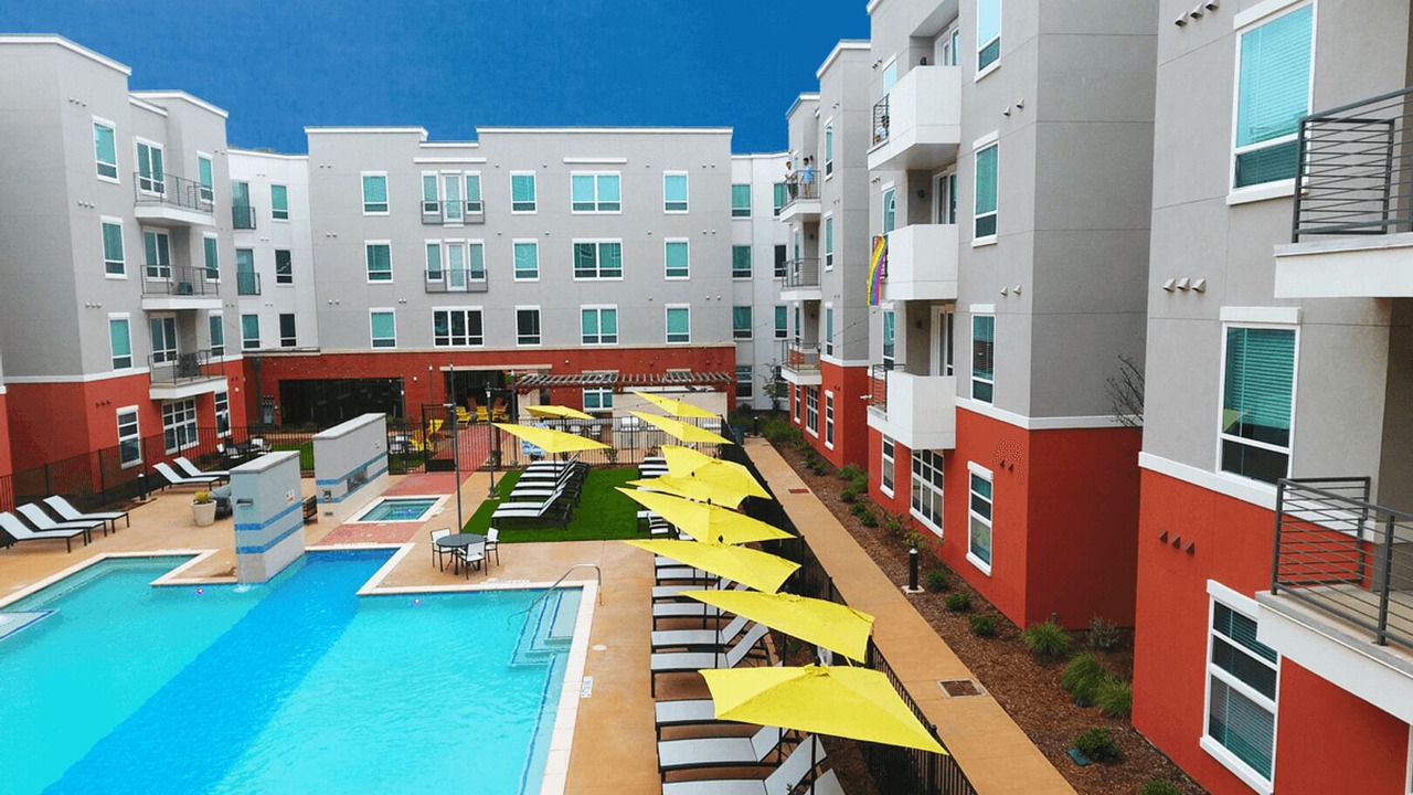 Photo of Outdoor in Central Arlington