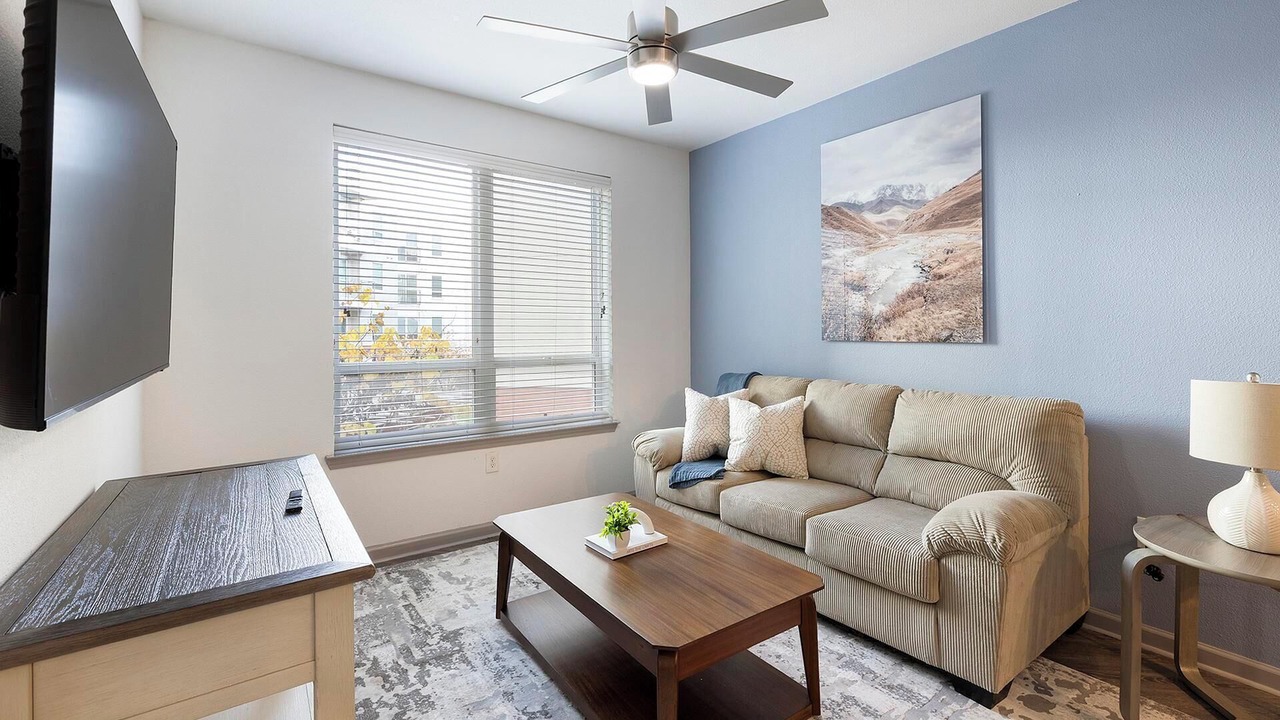Photo of Livingroom in Central Arlington