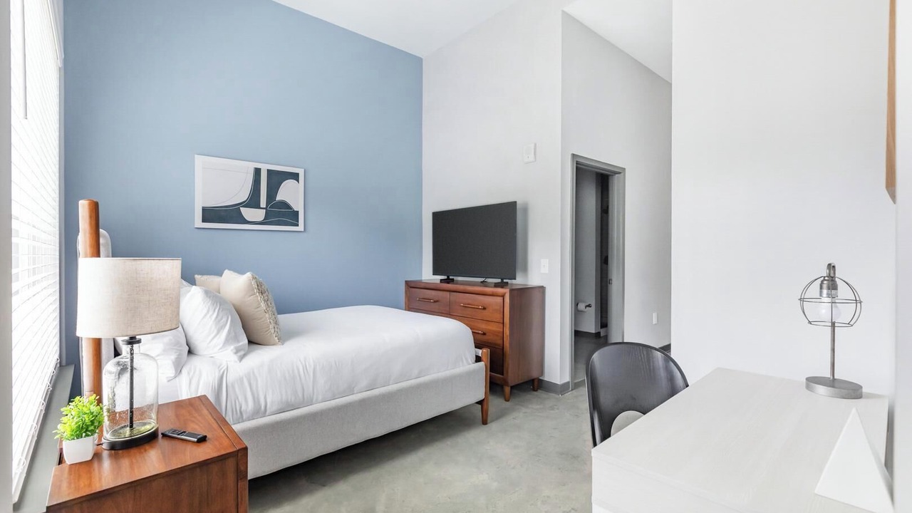 Photo of Bedroom in Northwest Pensacola