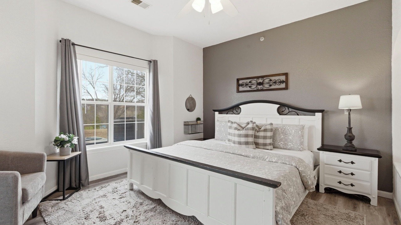 Photo of Bedroom in Branson