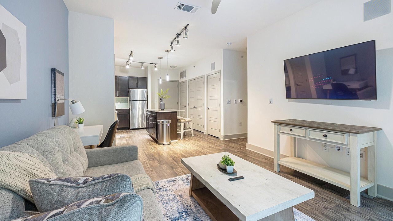 Photo of Livingroom in West Dallas