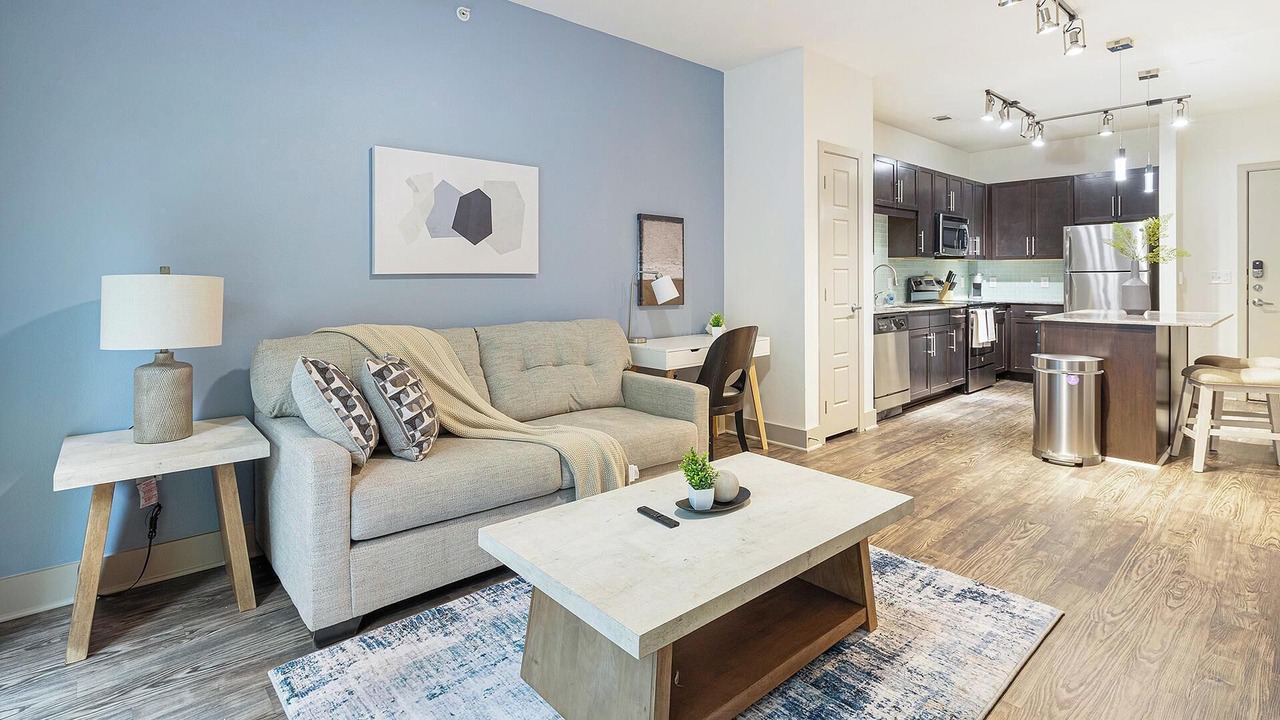 Photo of Livingroom in West Dallas
