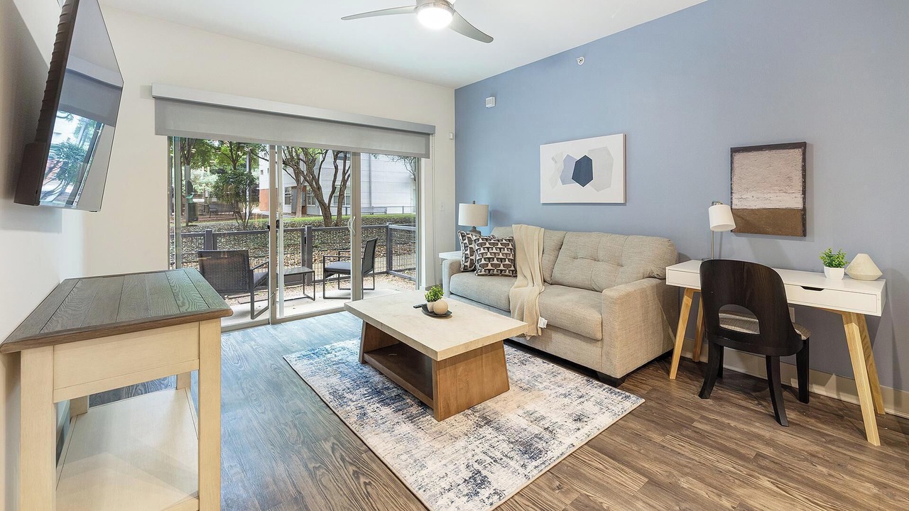Photo of Livingroom in West Dallas