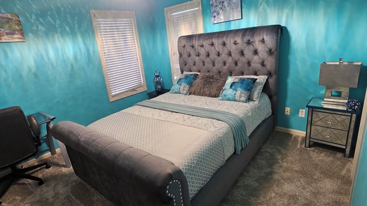 Photo of Bedroom in Lee's Summit