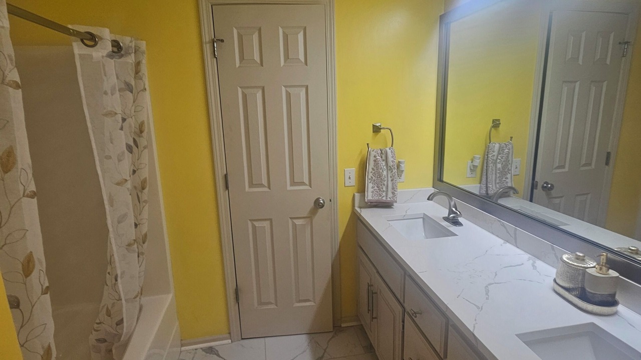 Photo of Bathroom in Lee's Summit