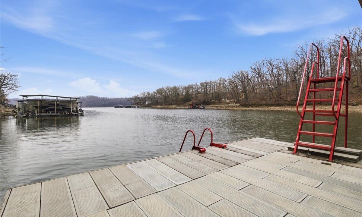Photo of Others in Lake of the Ozarks