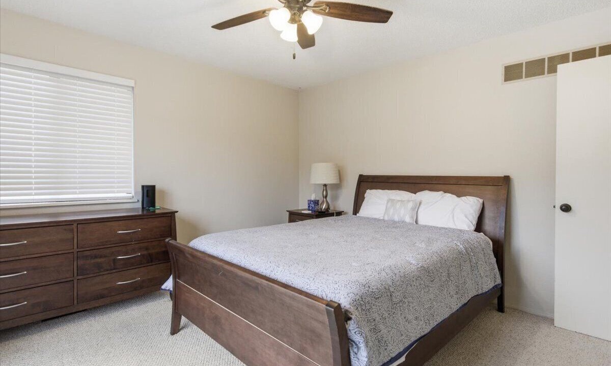 Photo of Bedroom in Lake of the Ozarks