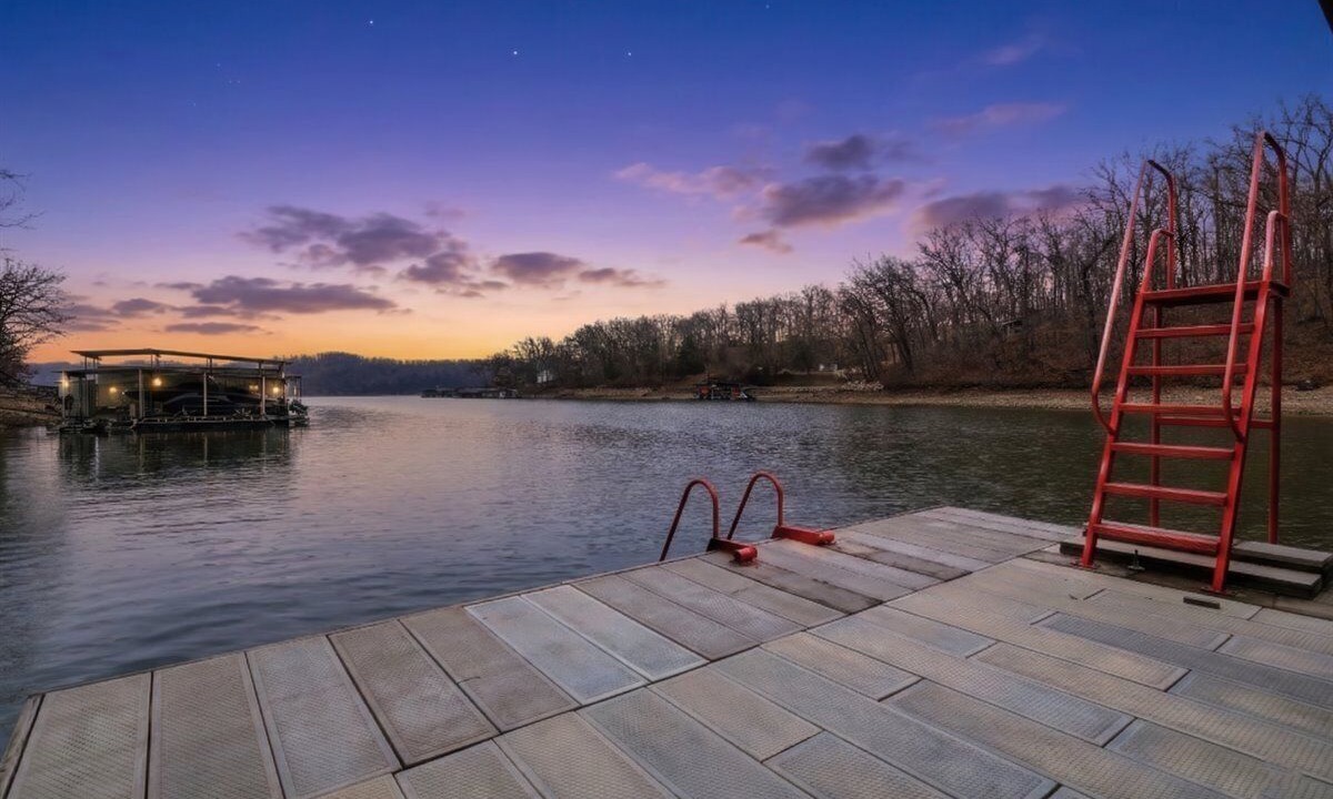 Photo of Others in Lake of the Ozarks