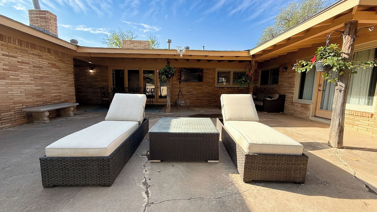 Photo of Patio Balcony in Midland