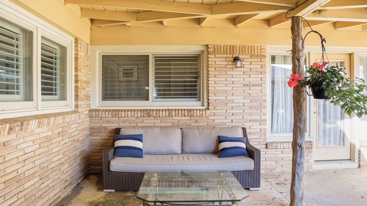 Photo of Patio Balcony in Midland
