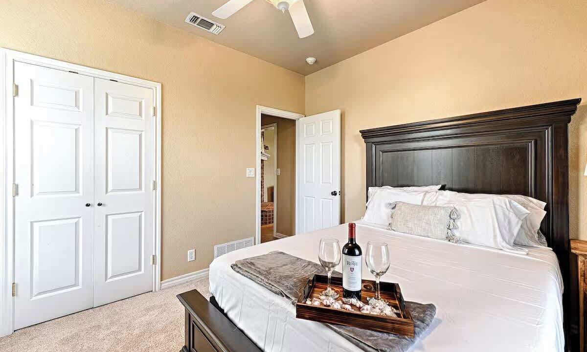 Photo of Bedroom in Azle