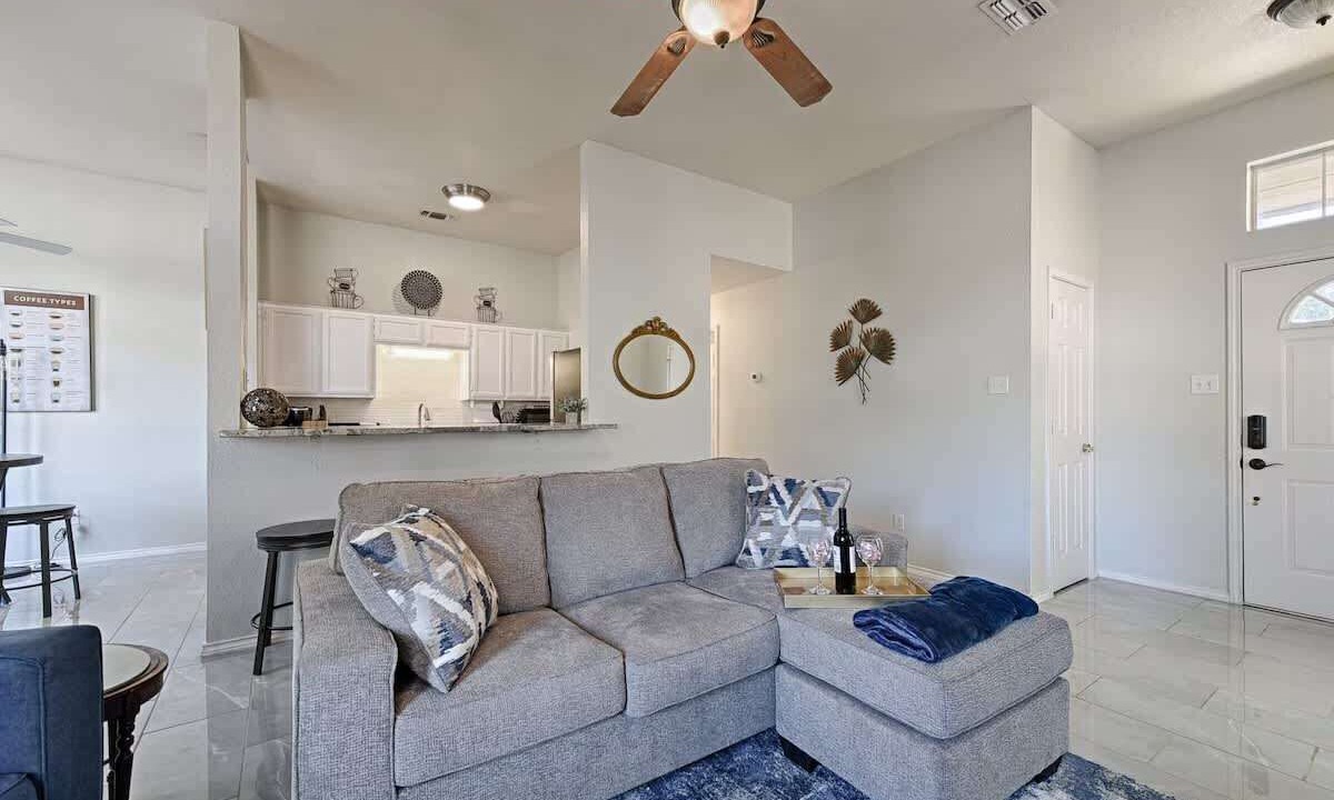 Photo of Livingroom in Azle