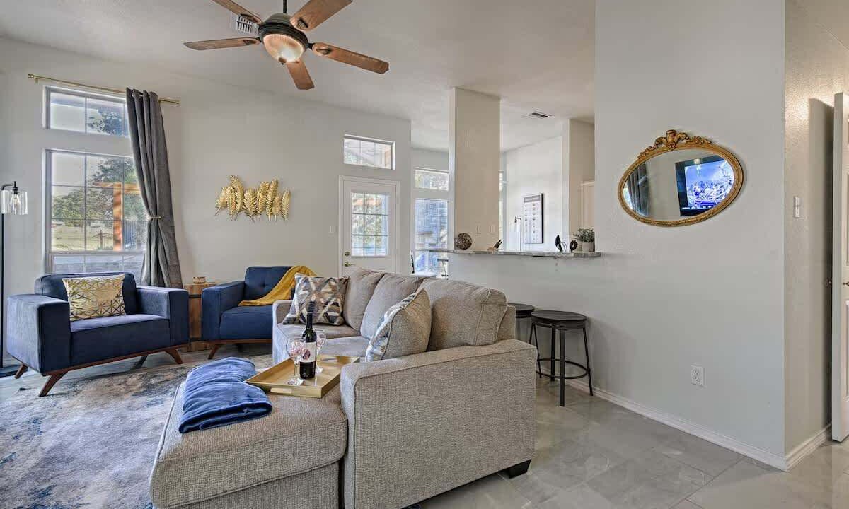 Photo of Livingroom in Azle